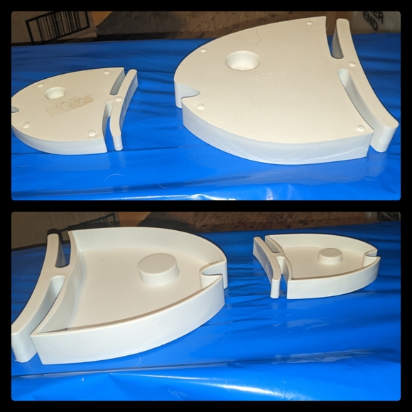 Set of 2 fish shaped pet reptile bowls. One mini & one large matching set unused - Picture 4 of 4